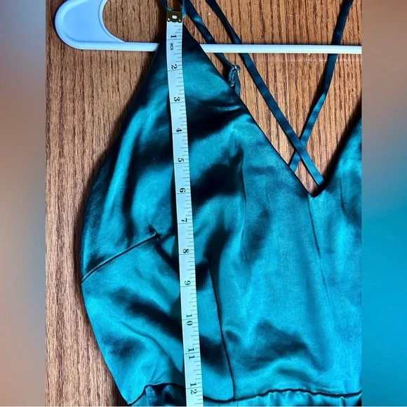 NEW Aakaa Emerald Green Jumpsuit Wide Leg - Picture 4 of 10